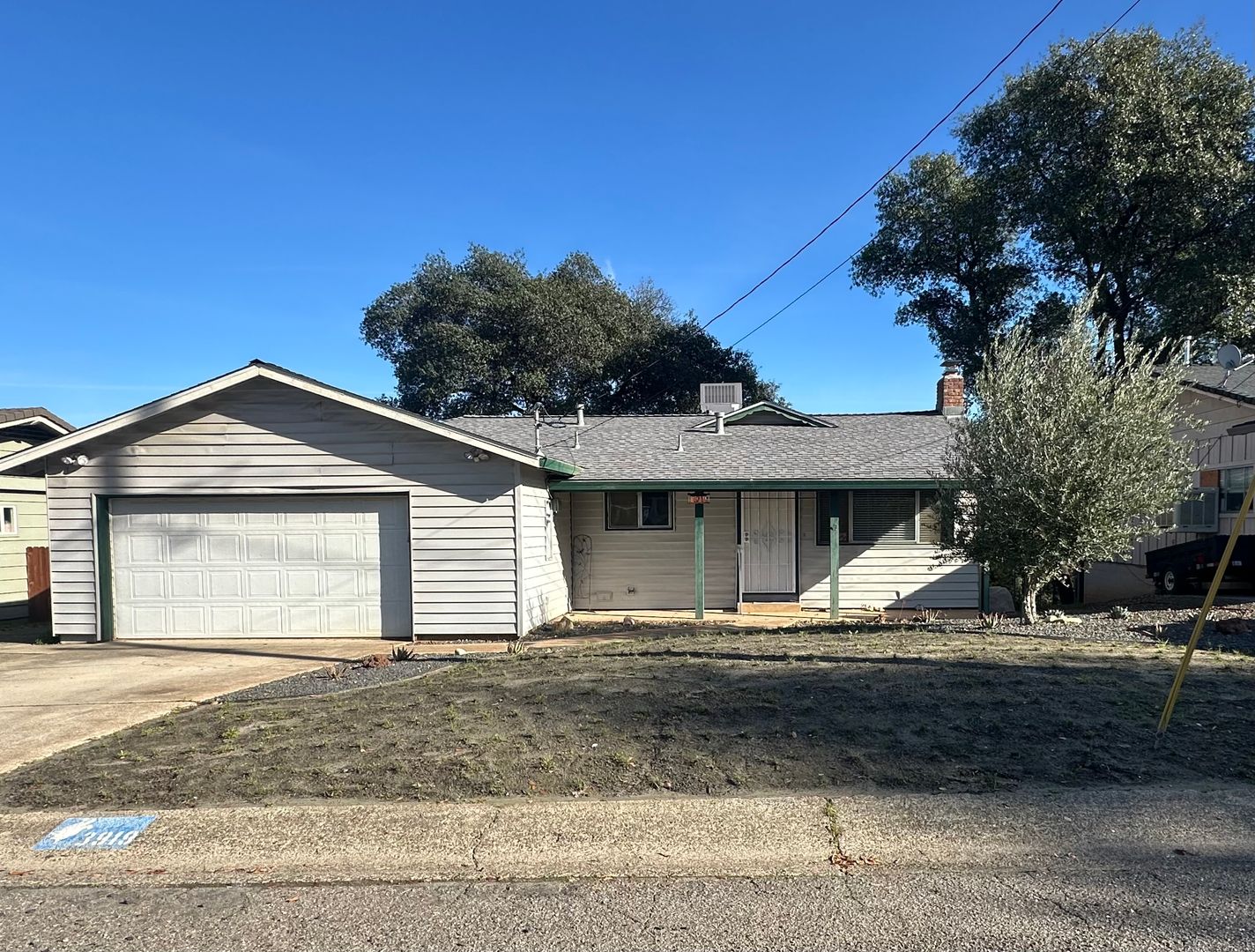 Redding House: 3919 Alma Avenue