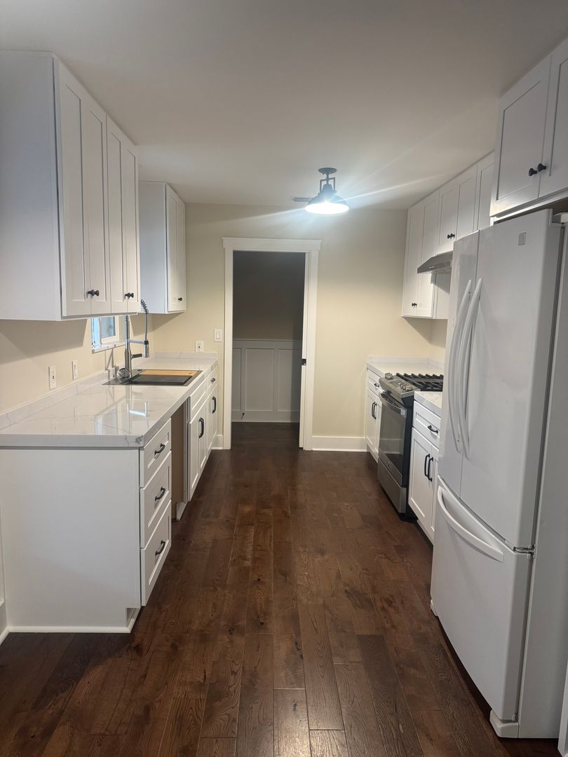 Redding House: 700 Oleta Drive