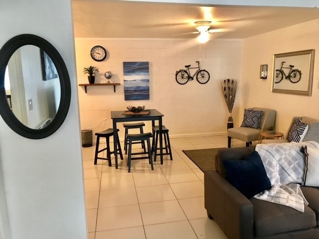 Redding Apartment: 2850 Pioneer Dr