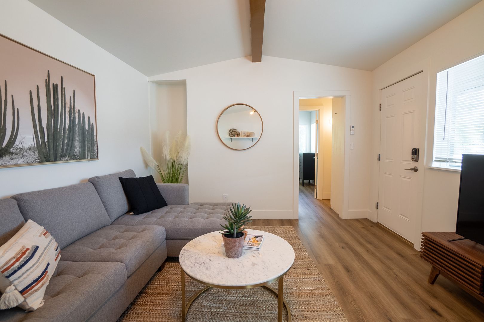 Redding Apartment: 633 N. Market Street