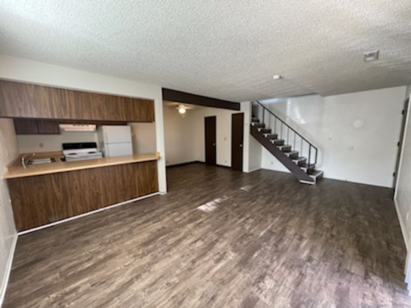 Redding Apartment: 588 Hartnell Avenue