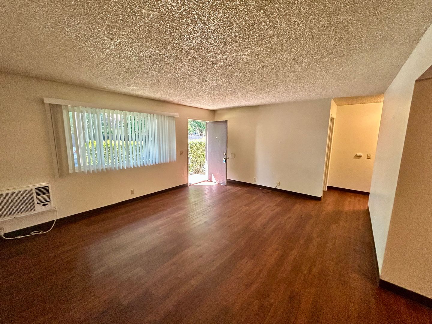 Redding Apartment: 845 Locust Street