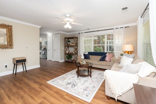 3 Bedroom Flat, End unit Apartment - Available at Woodlands with $500 deposit and 1 month free with flexible move in date.Set up your TOUR today! – photo 1