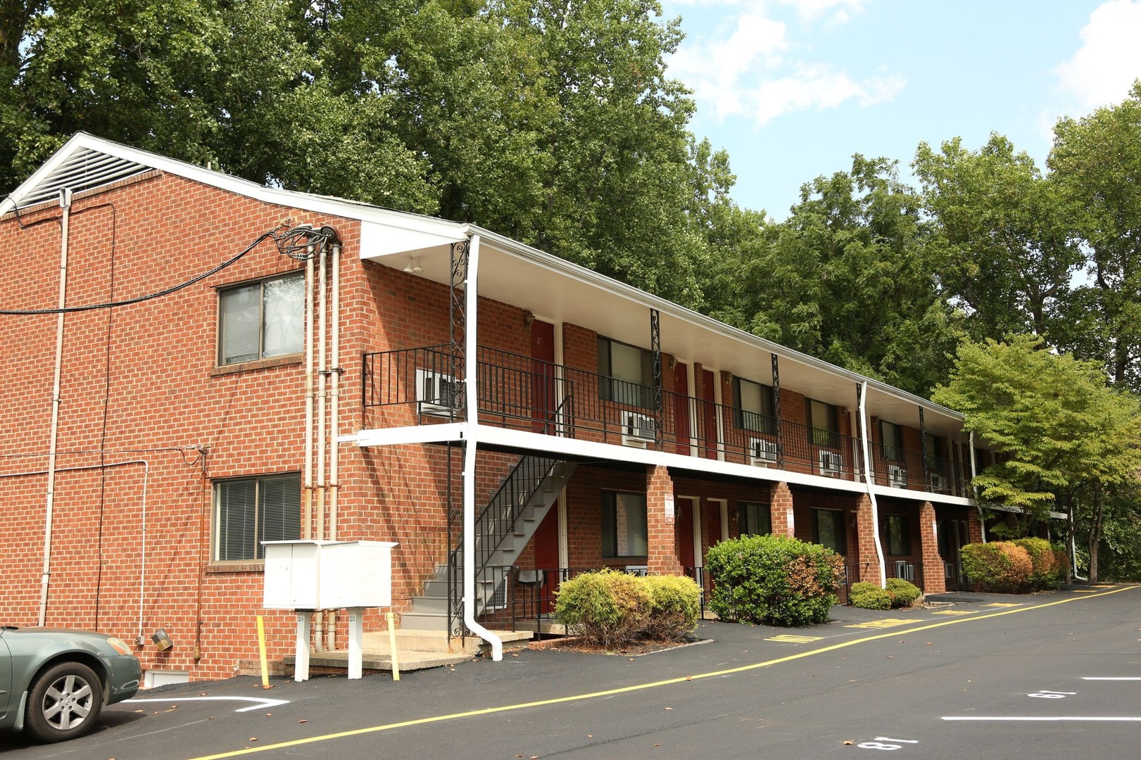 Charlottesville Apartment: 2206 N Berkshire Rd