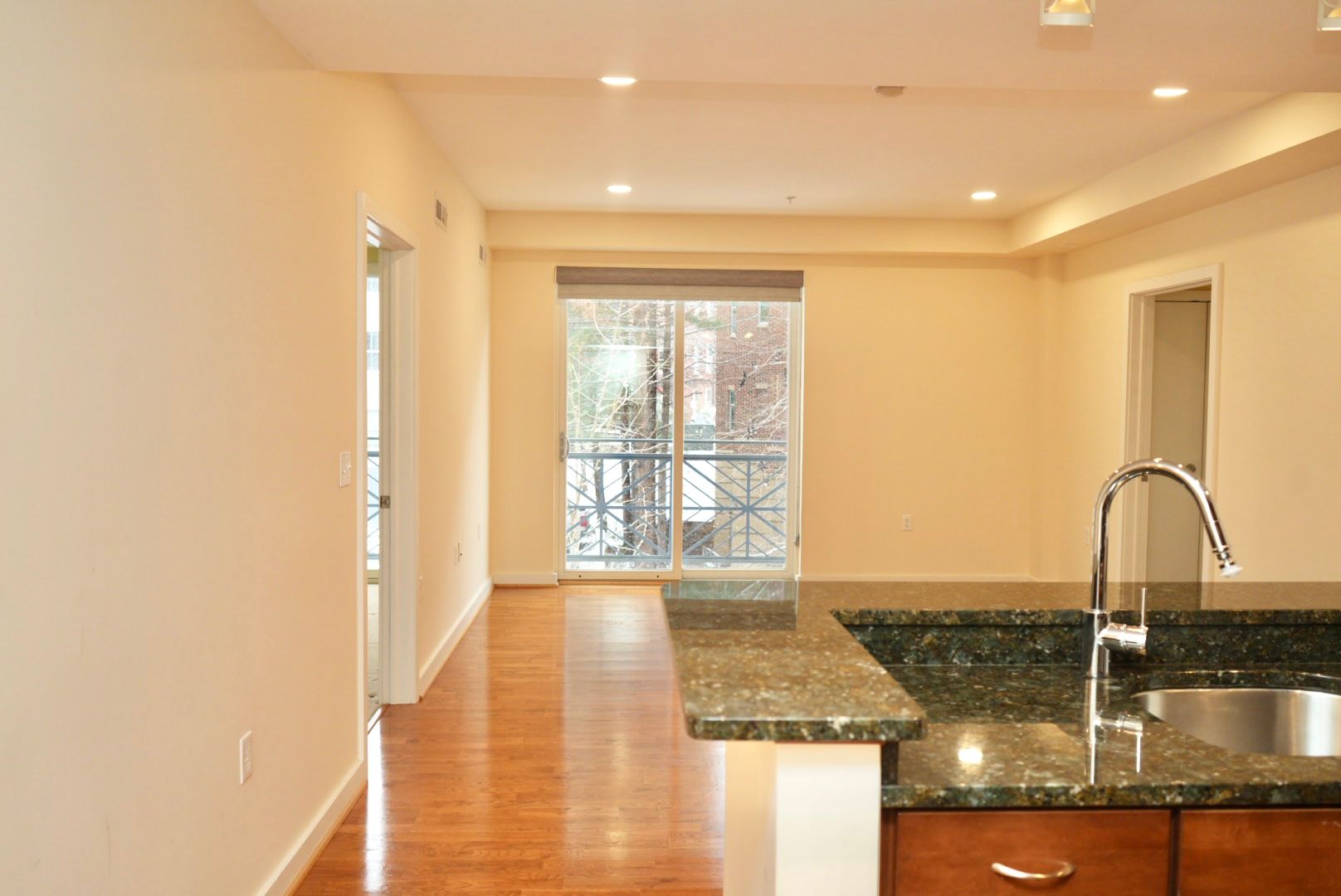 Charlottesville House: 428 Monroe Ln, Apt #109