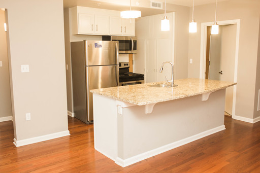 2 Bedroom Apartments Available Downtown – photo 1