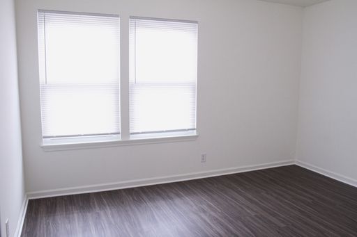 2 Bedroom Apartments Available | Pet Friendly | Reserved Parking – photo 1