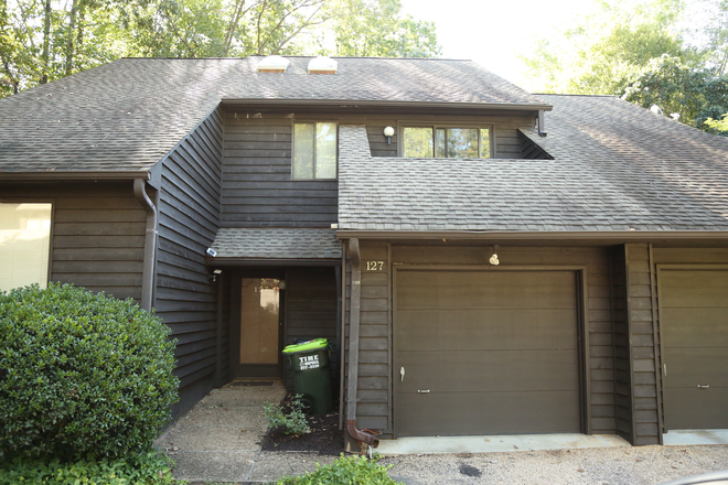 Charlottesville House: 127 Blithe Ct