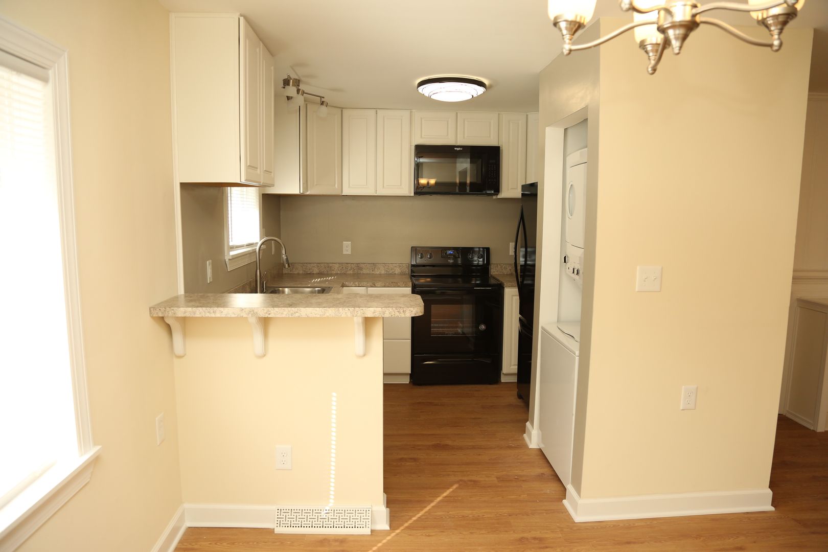 Charlottesville Apartment: 608 Rockcreek Rd