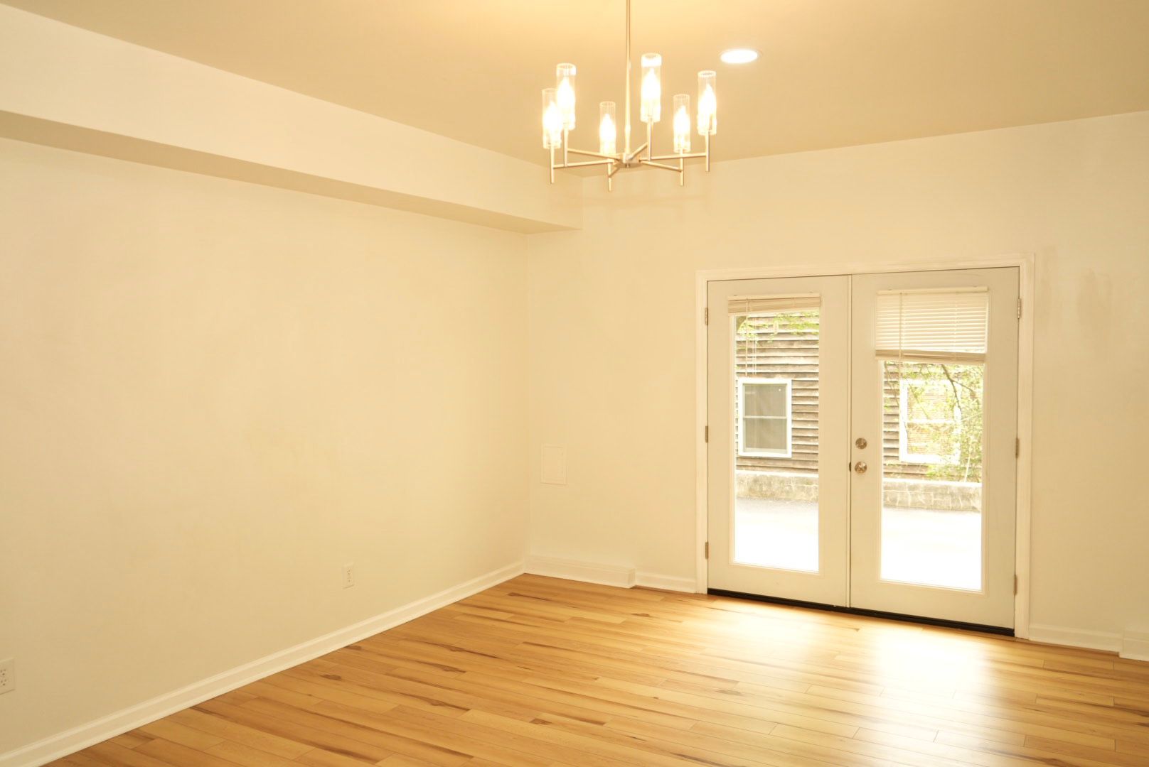 Charlottesville Apartment: 4 Rockbrook Dr