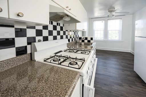 Upsal Gardens Apartments- Apartments for Rent – photo 1