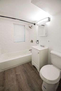 2 Bedroom Apartment – 3901 Roosevelt Blvd., Apt 06B, Phila, PA 19124