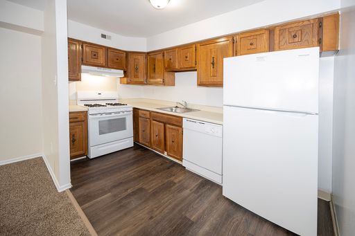 2 Bedroom Townhome – 8529 Rising Sun Avenue, Apt 154, Phila, PA 19111