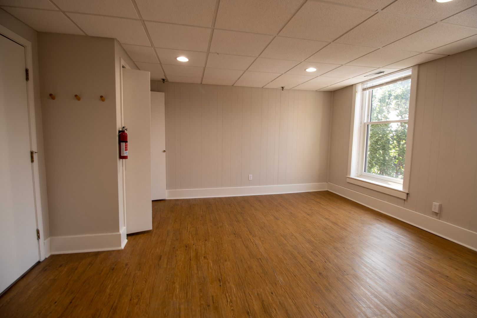 Columbia Apartment: 821 E Walnut St.