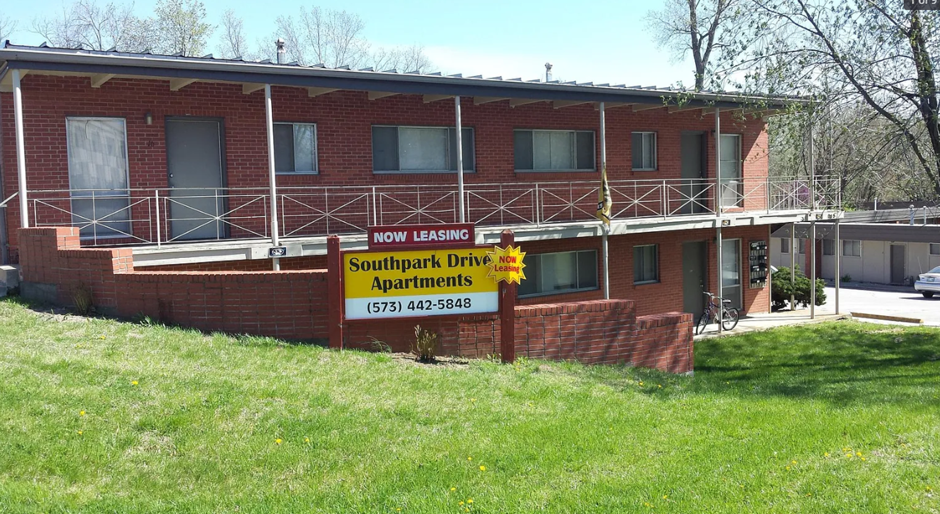 Columbia Apartment: 915 Ashland Rd