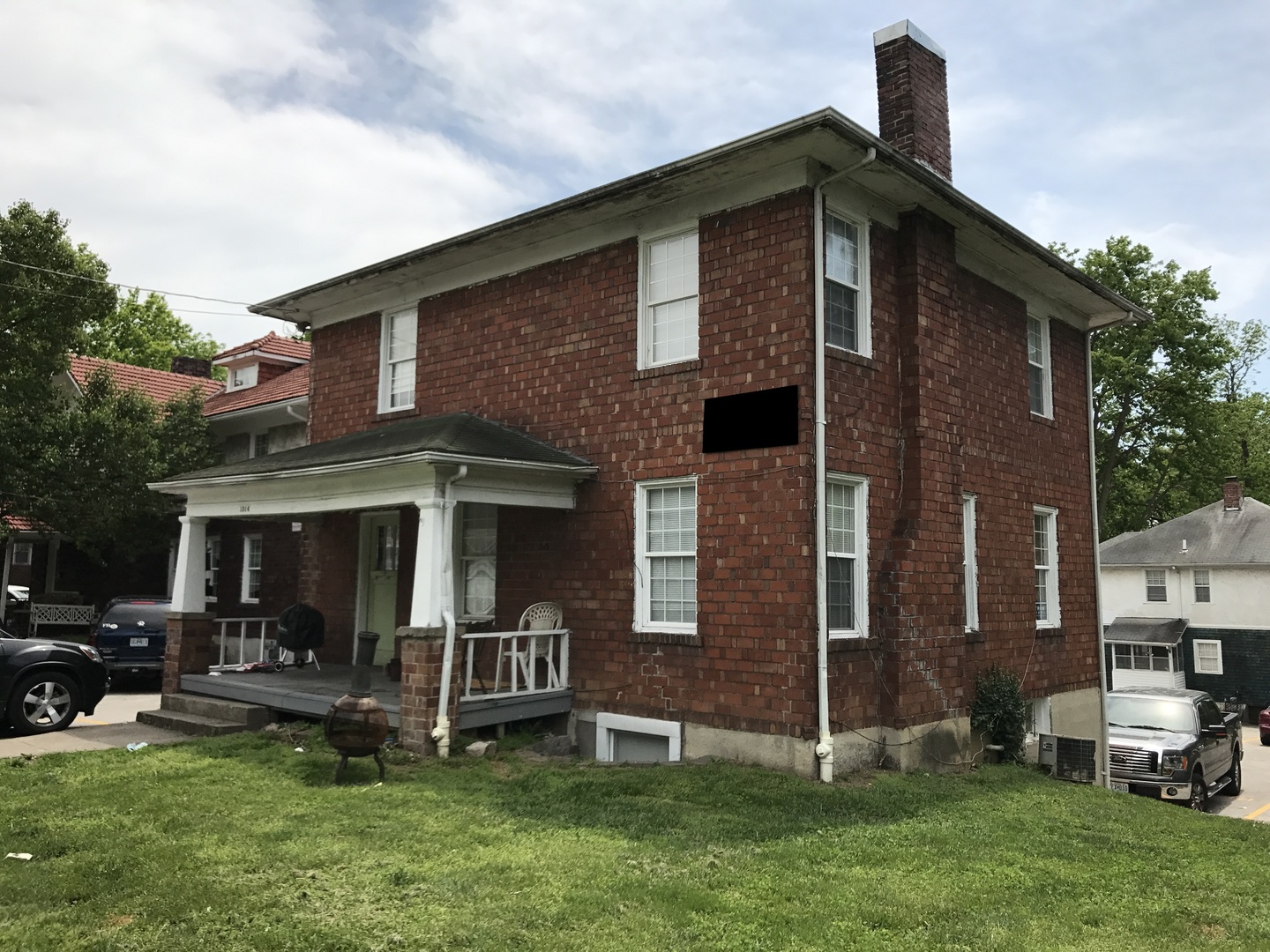 Columbia Apartment: 1504 Rosemary Ln.