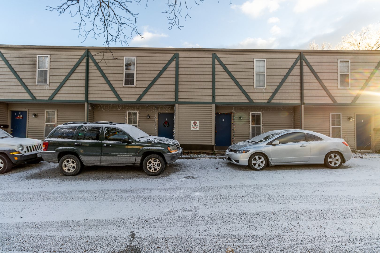 Columbia Apartment: 713 N. Ann St.