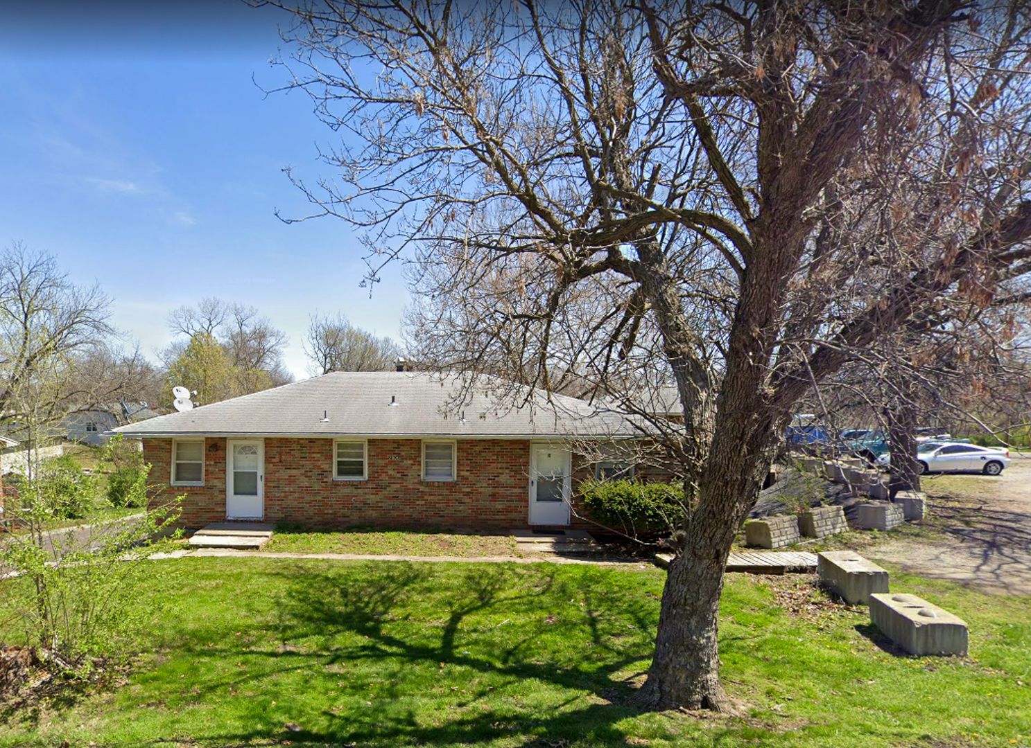 Columbia Apartment: 2800 Fair Haven Drive