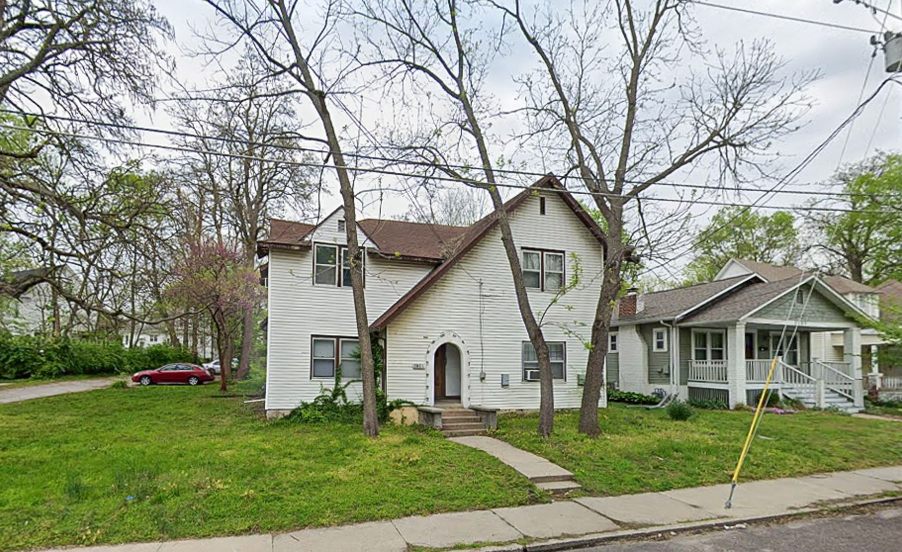 Columbia Apartment: 1403 Hinkson