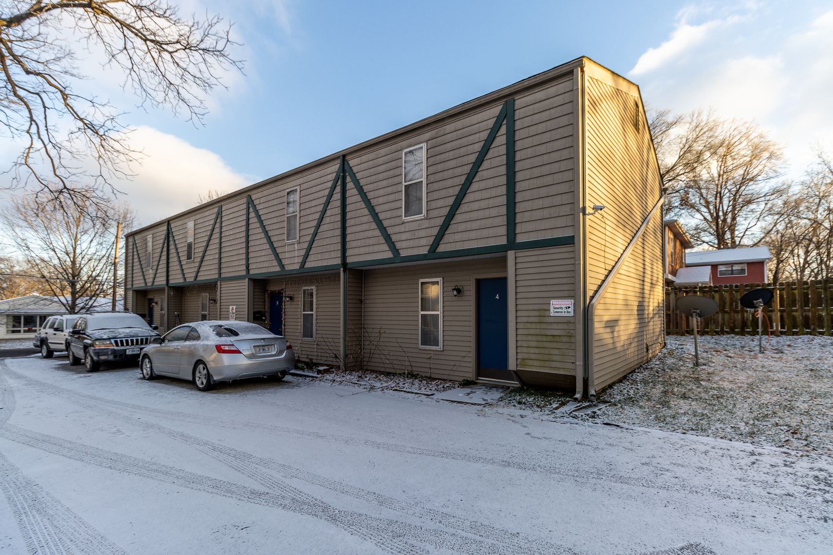 Columbia Apartment: 713 N. Ann St.