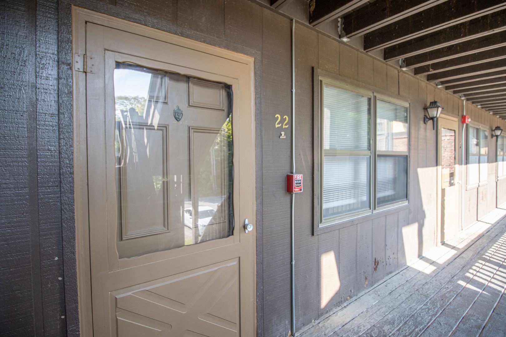 Columbia Apartment: 1607 Richardson St.