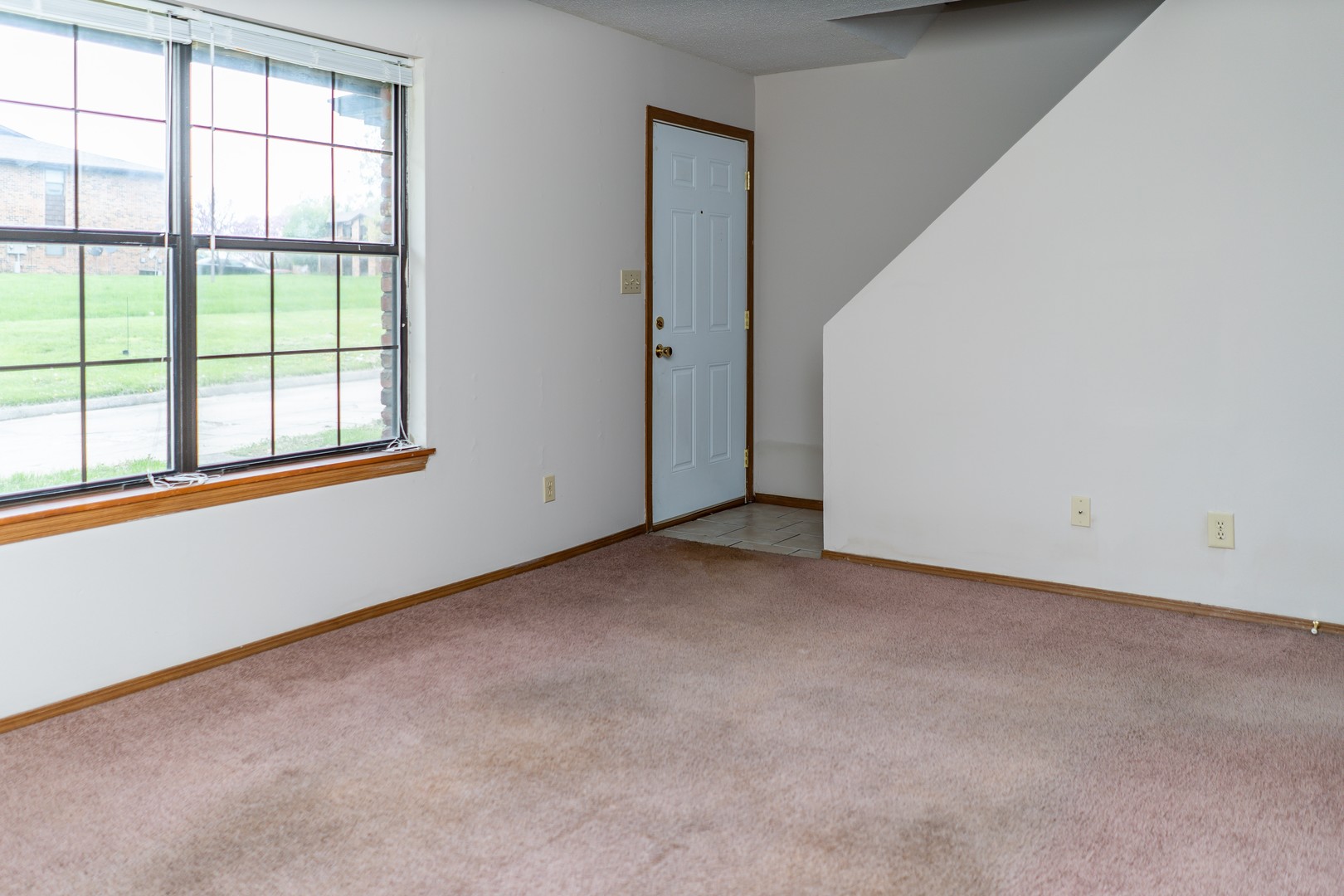 Columbia Apartment: 2808 Jacobs Place