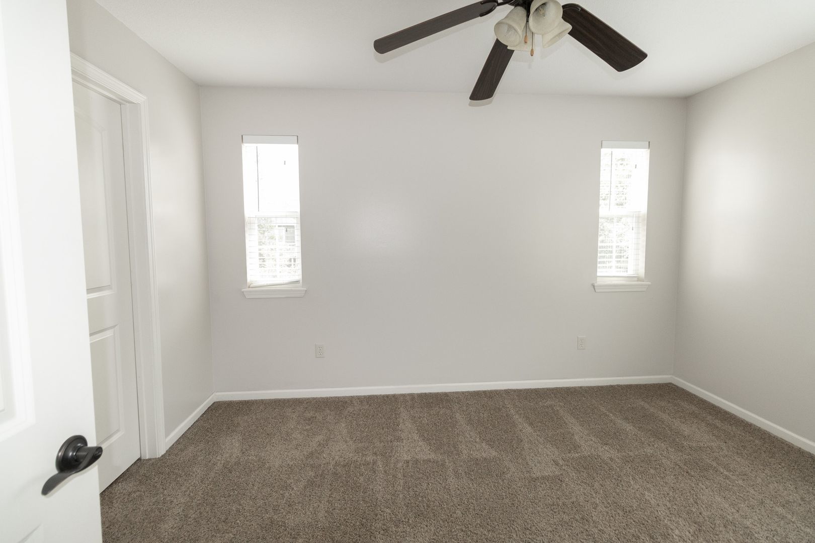 2 Bed 2.5 Bath Luxury Cottage 12 of 12