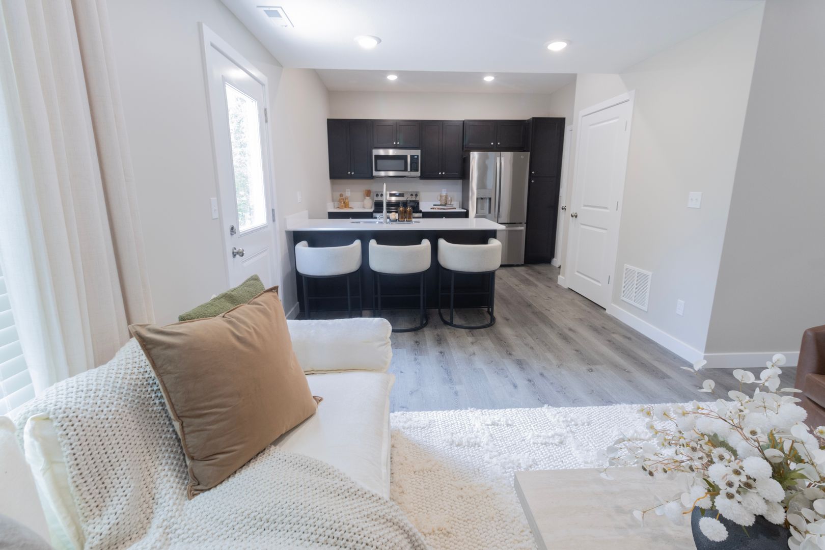 Brand New Modern Construction 3 Bed + 2.5 Bath Home 11 of 12