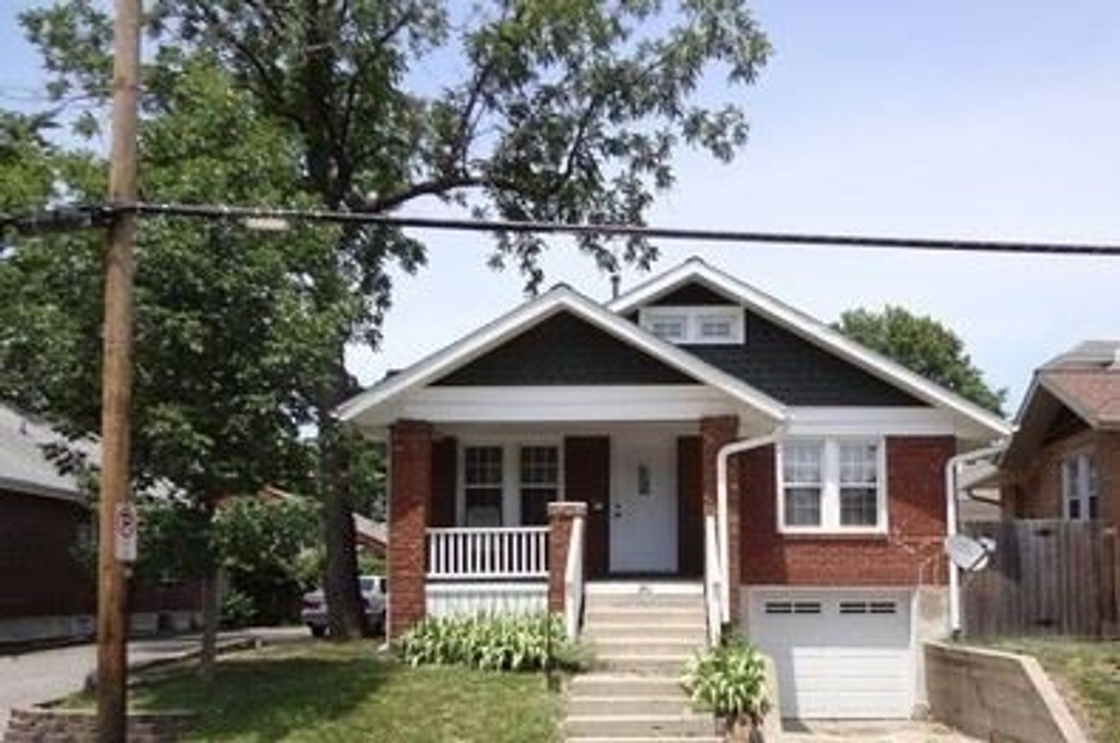 Columbia House: 1411 E Walnut St