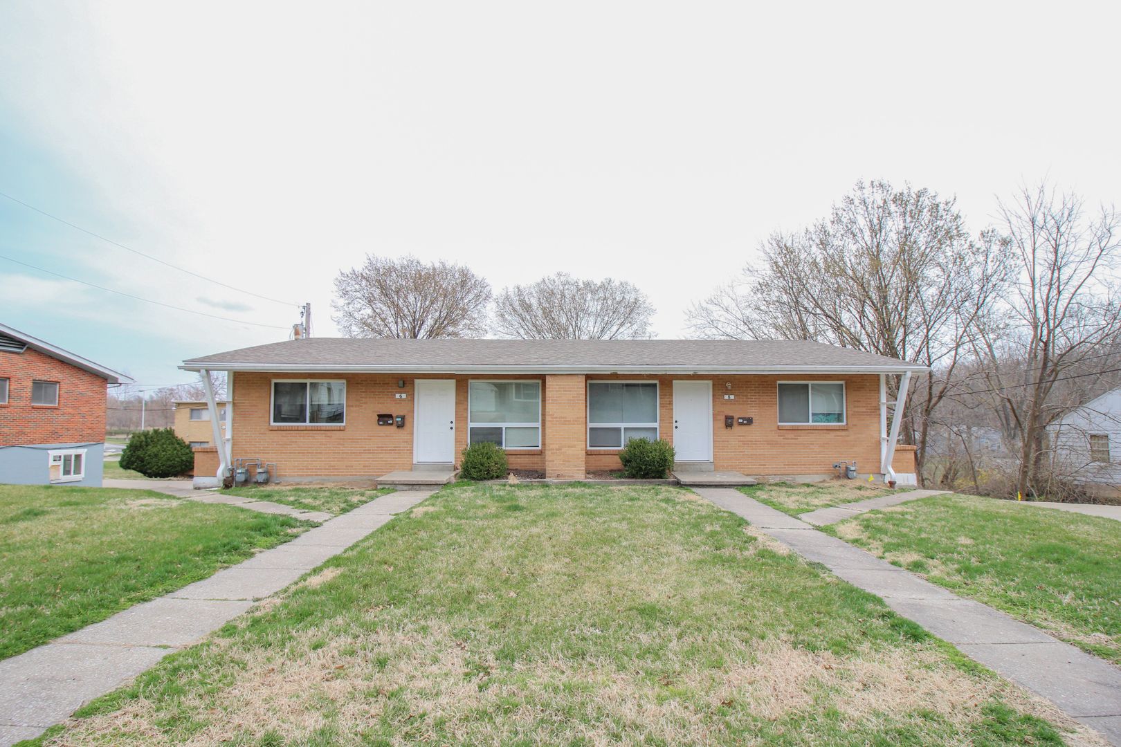 Columbia Apartment: 6-8 Fyfer Pl.