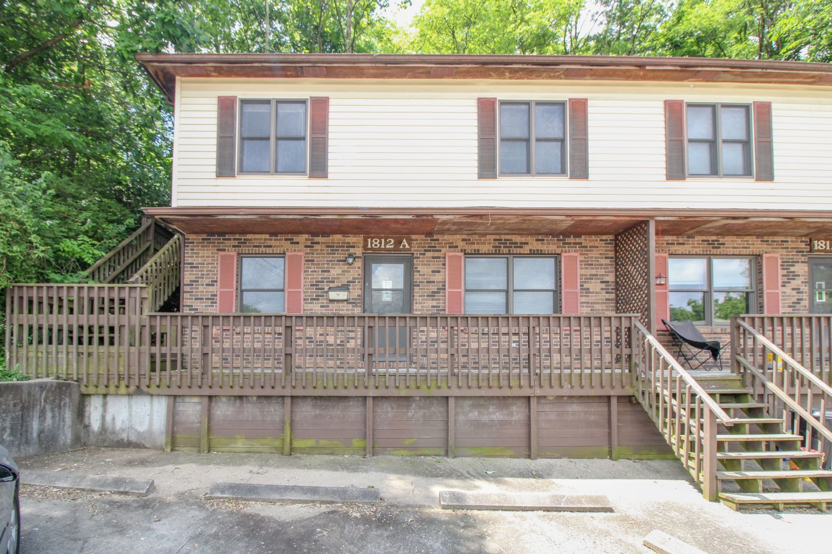 Columbia Apartment: 1812 Sunrise Dr.