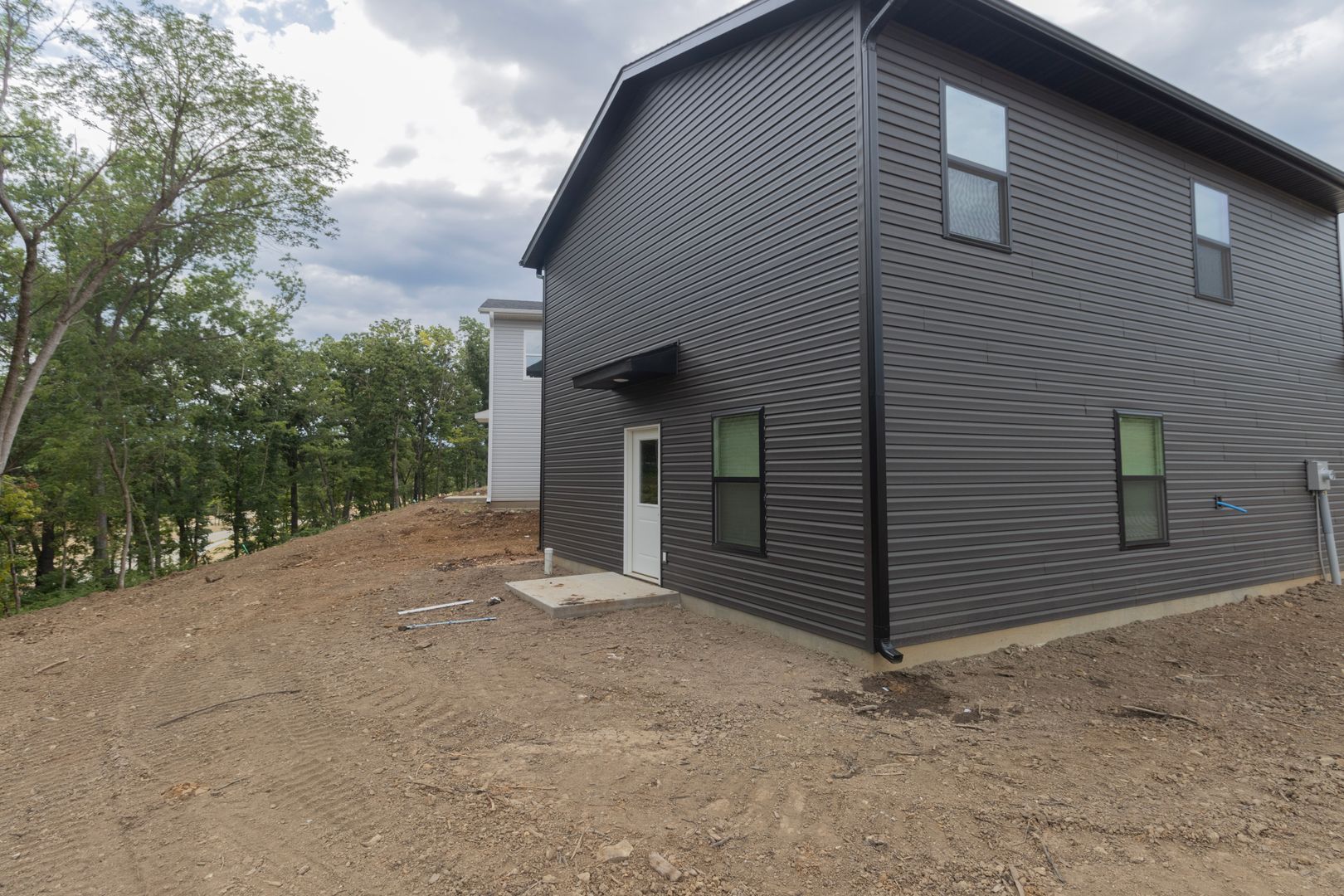 Brand New Modern Construction 3 Bed + 2.5 Bath Home 4 of 12