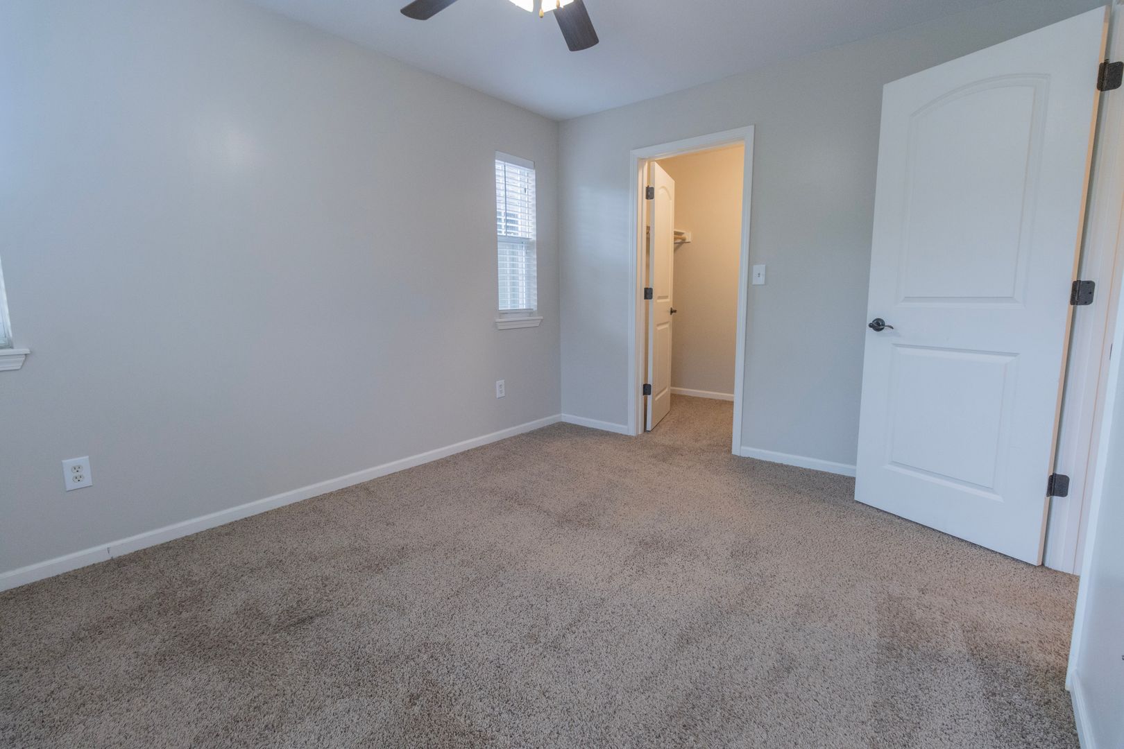 2 Bed 2 Bath Luxury Cottage 31 of 40