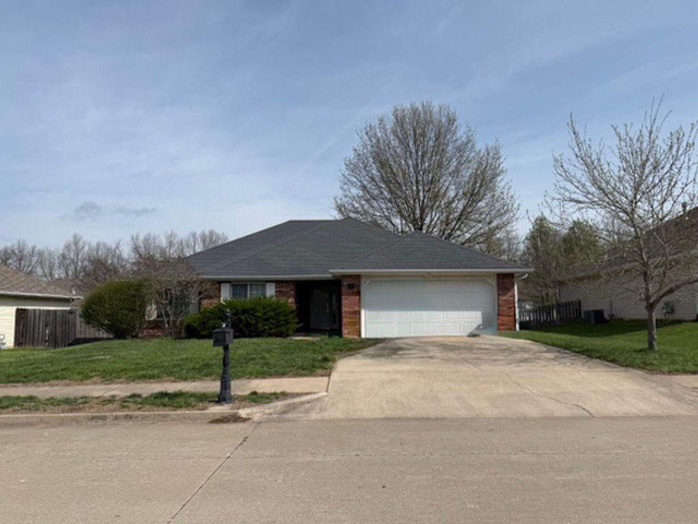 Columbia House: 707 Ames Drive