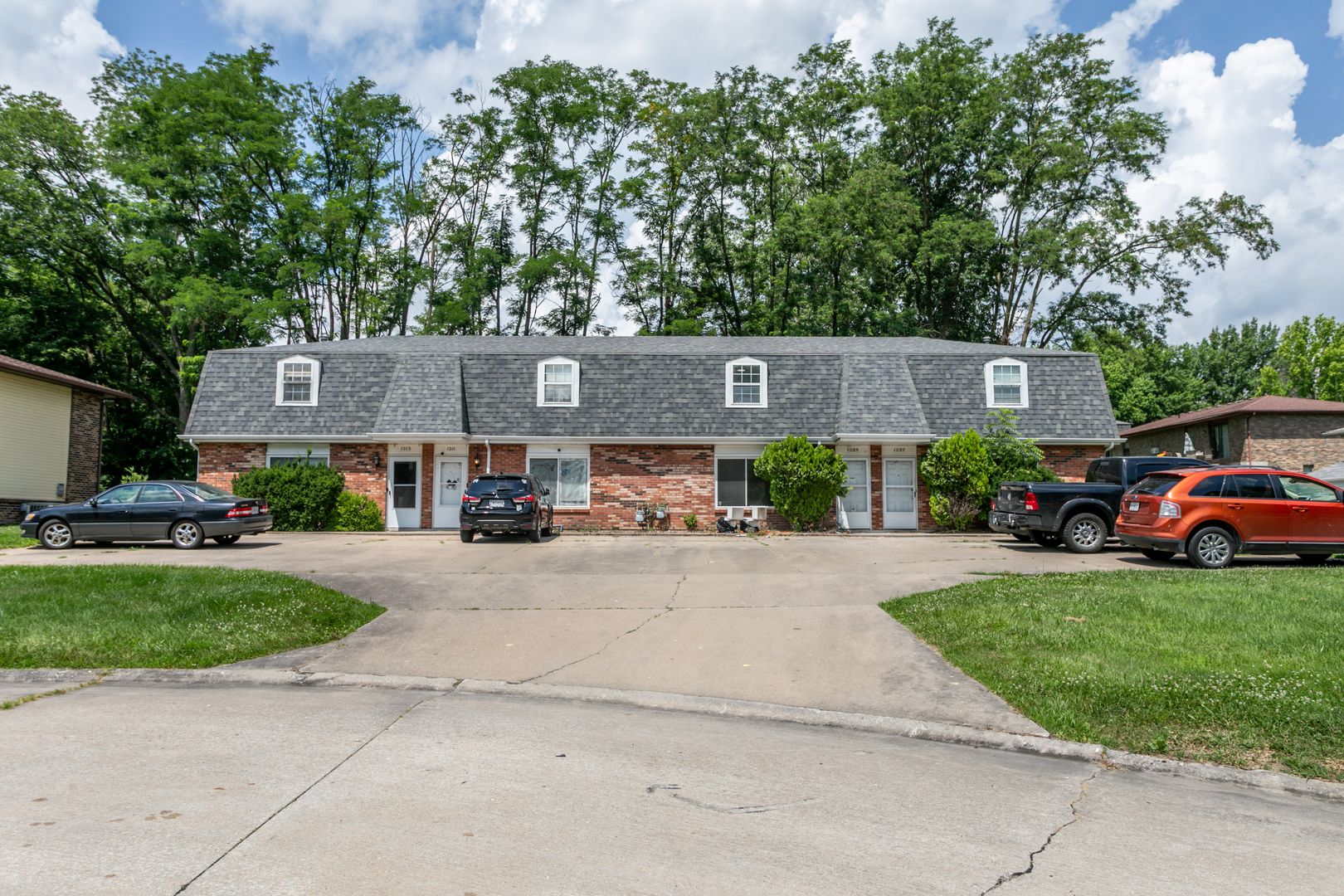 Columbia Apartment: 1207 Spurgeon Ct