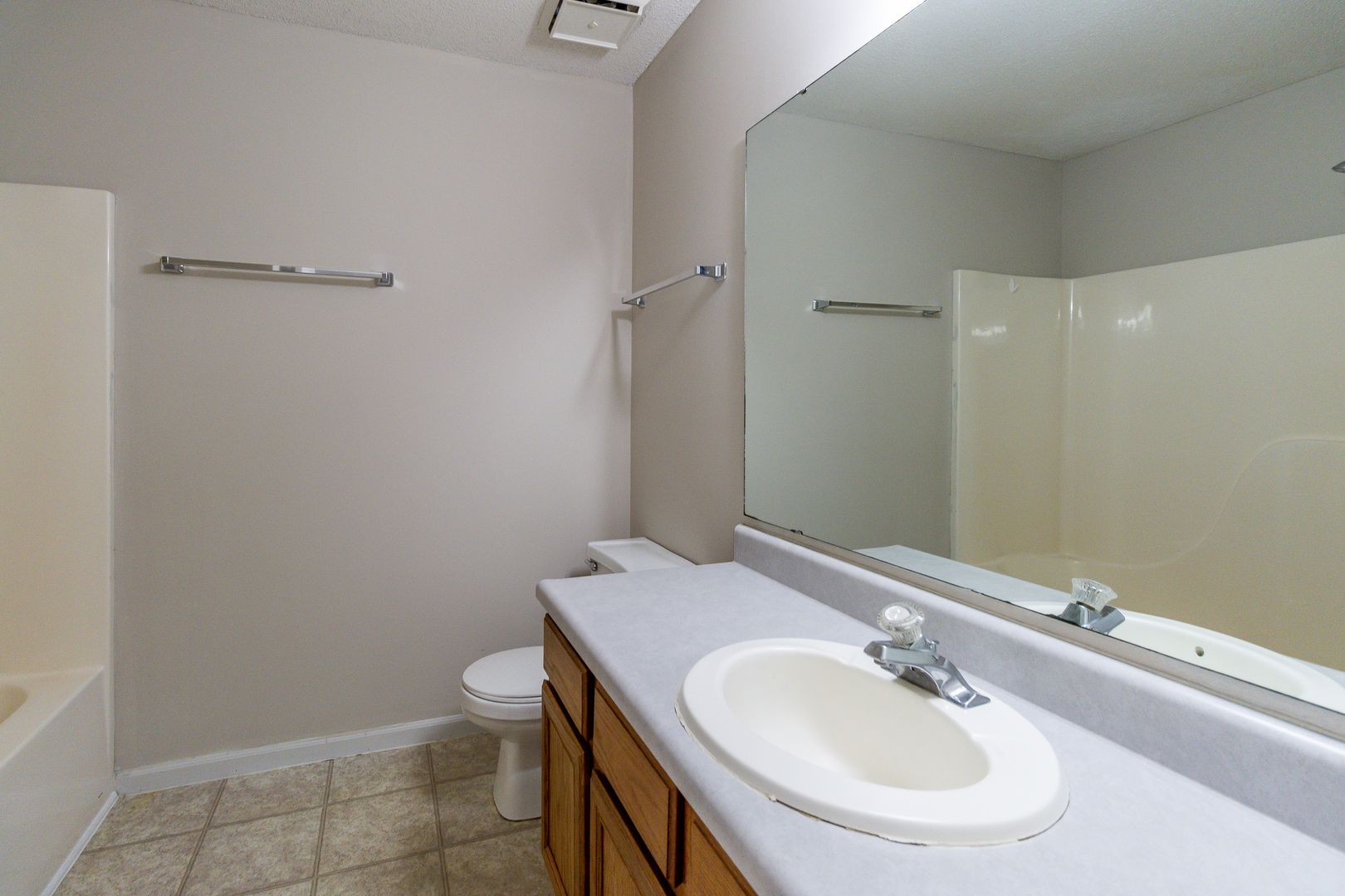 Columbia Apartment: 3501-3503 Marquis Ct.