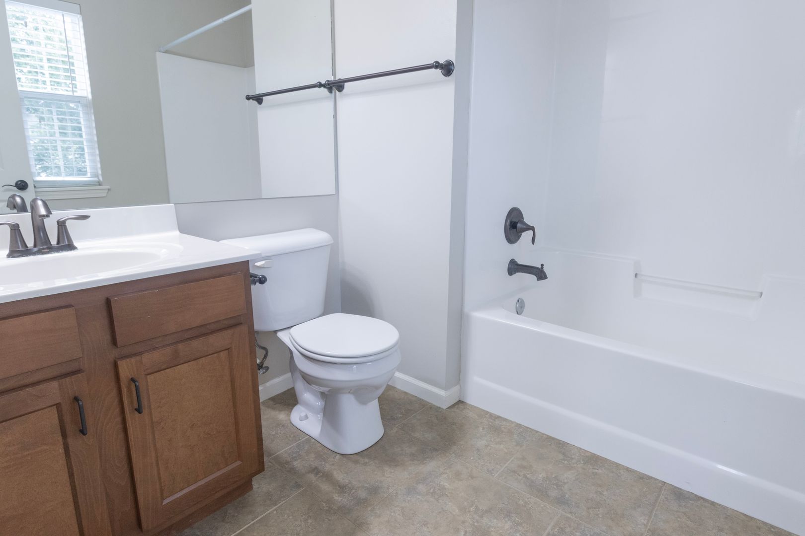 2 Bed 2.5 Bath Luxury Cottage 9 of 12