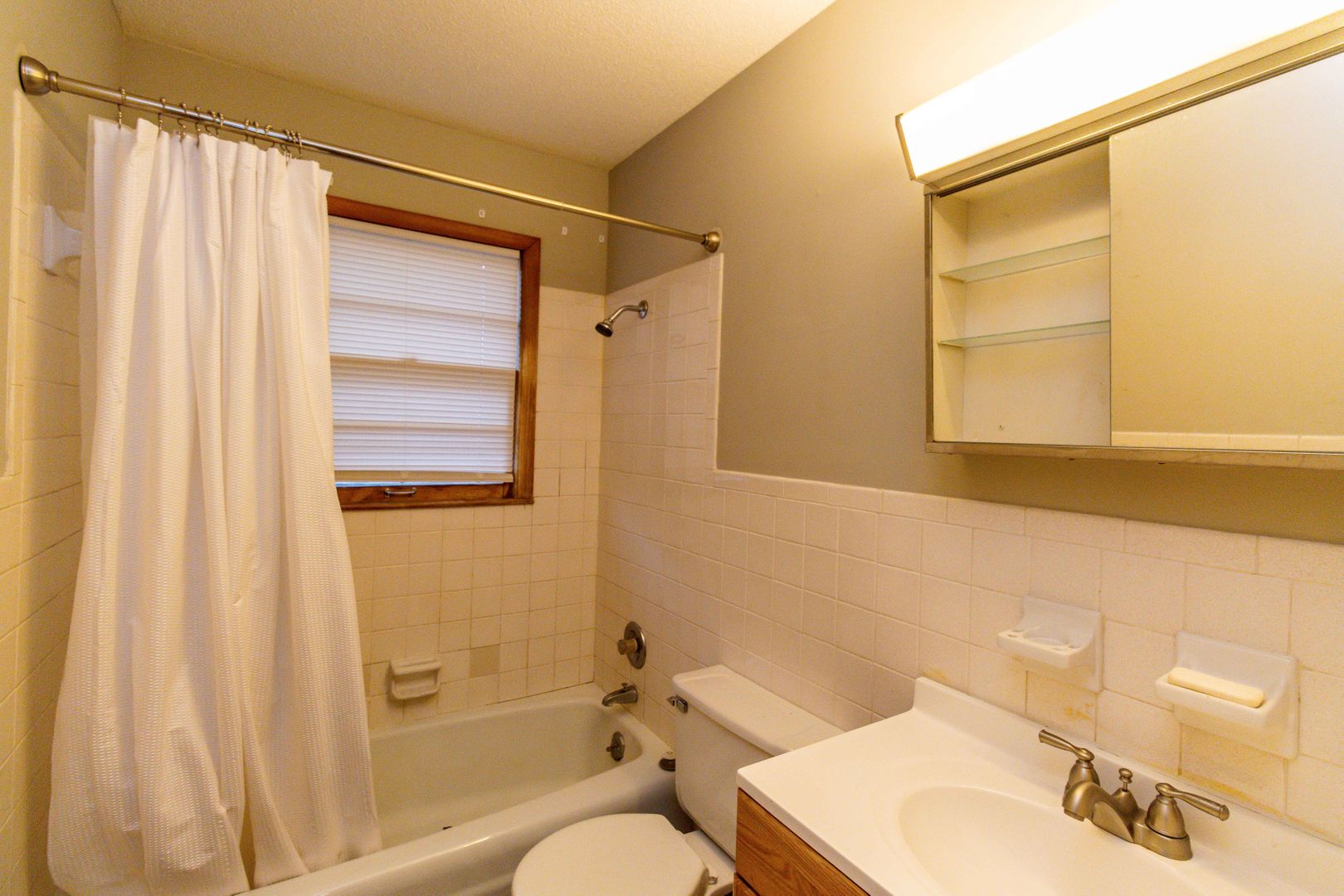 Columbia Apartment: 3605 Rock Quarry Road