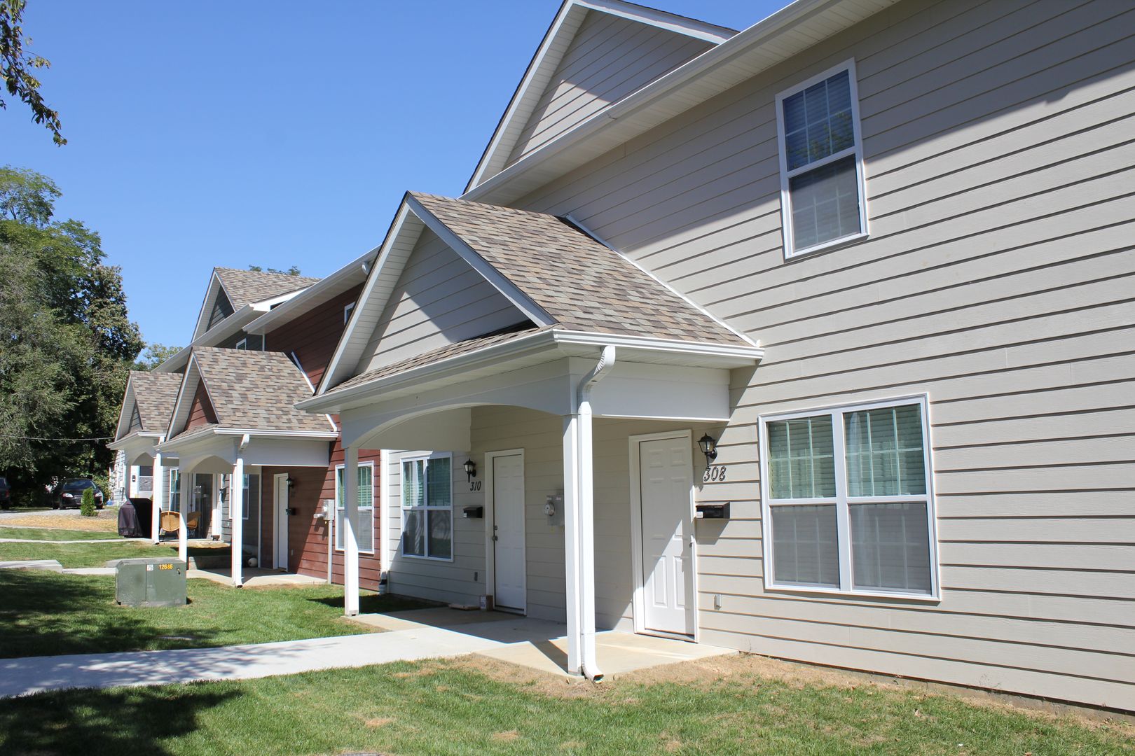 Columbia Apartment: 1507 Windsor St