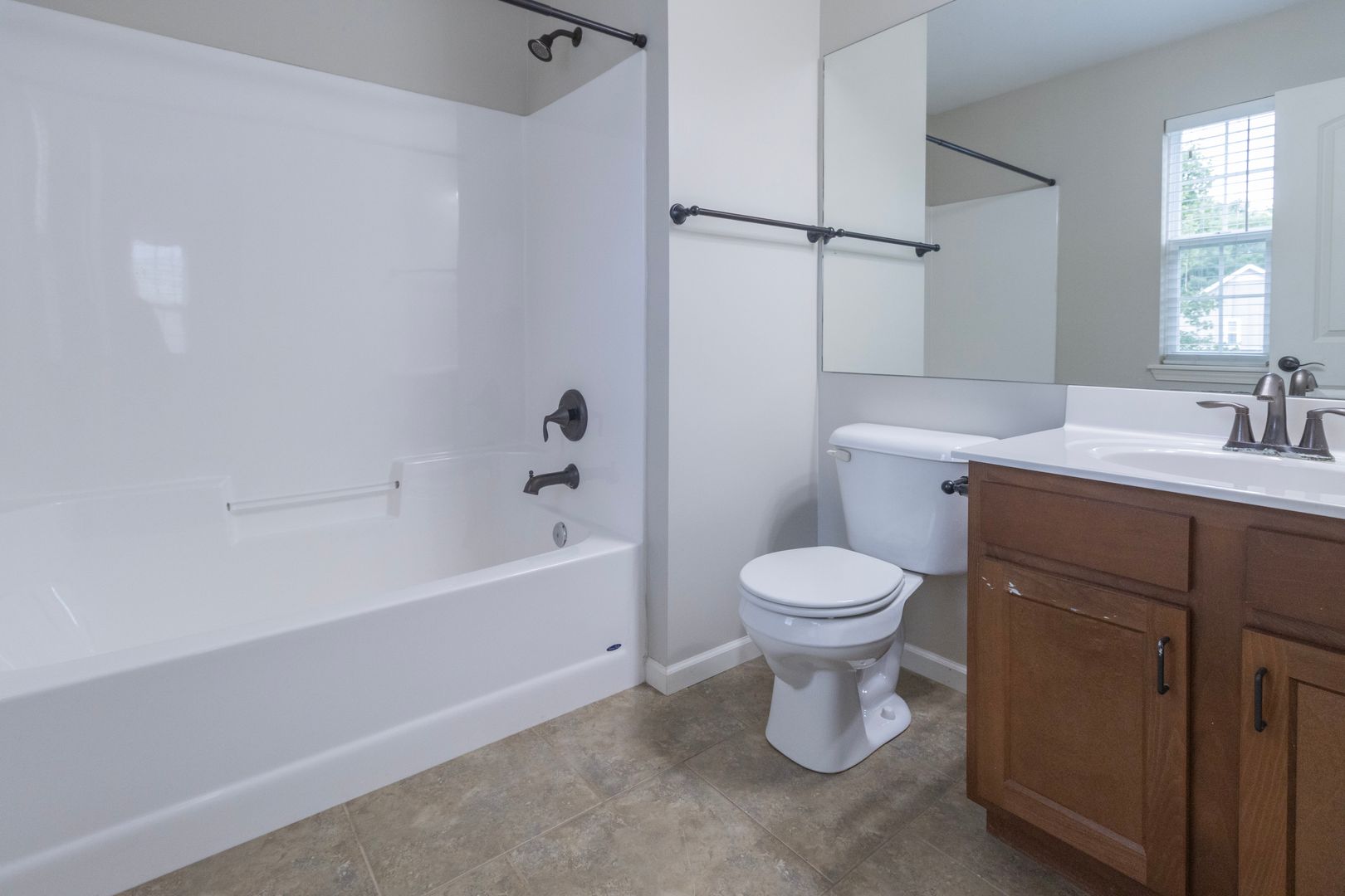2 Bed 2.5 Bath Luxury Cottage 19 of 40