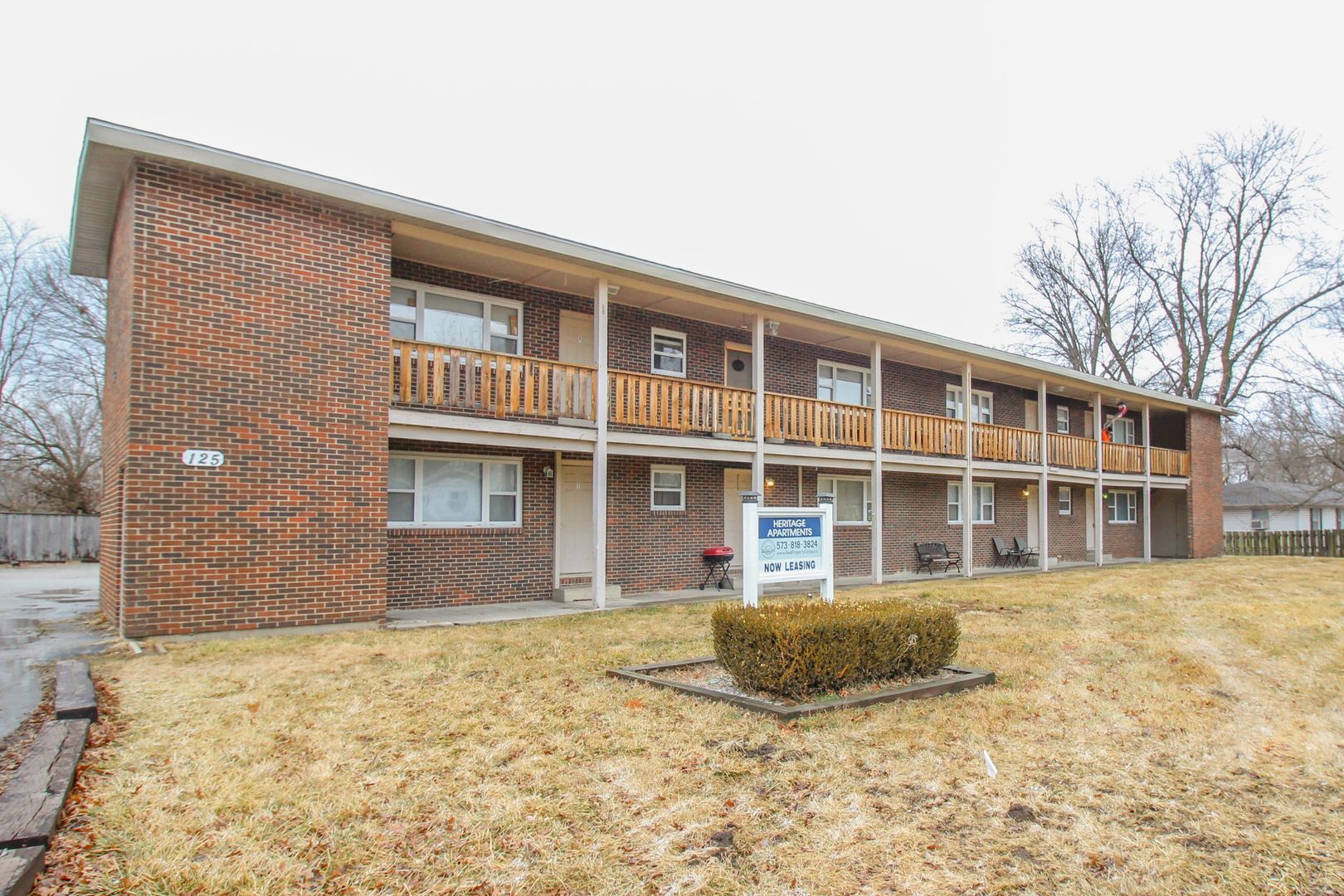 Hallsville Apartment: 125 N. Highway 124