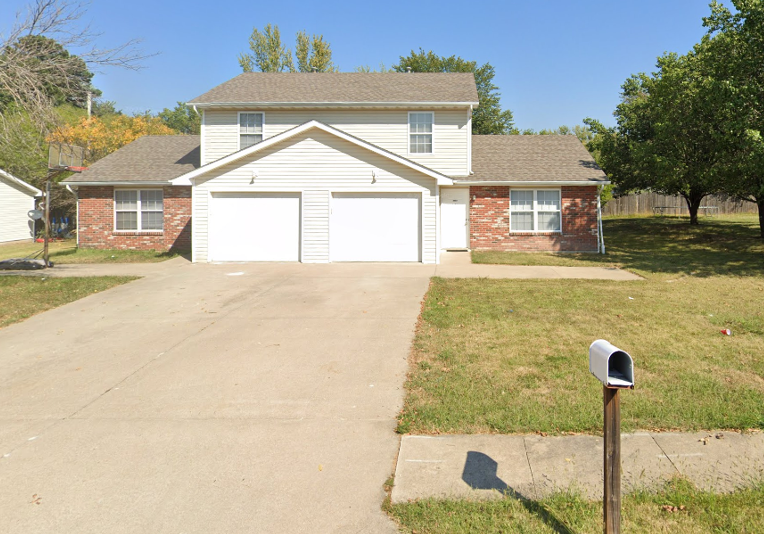 Columbia Apartment: 4903 Moniteau Ct