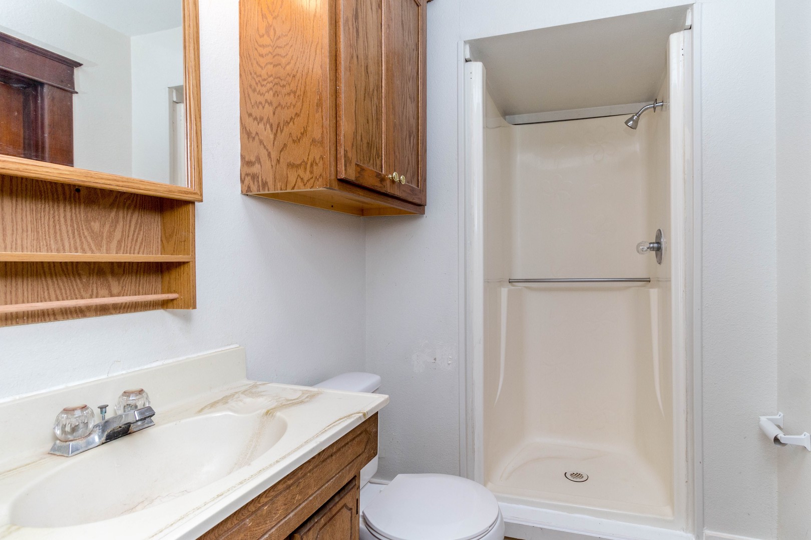 Columbia Apartment: 1405 Windsor