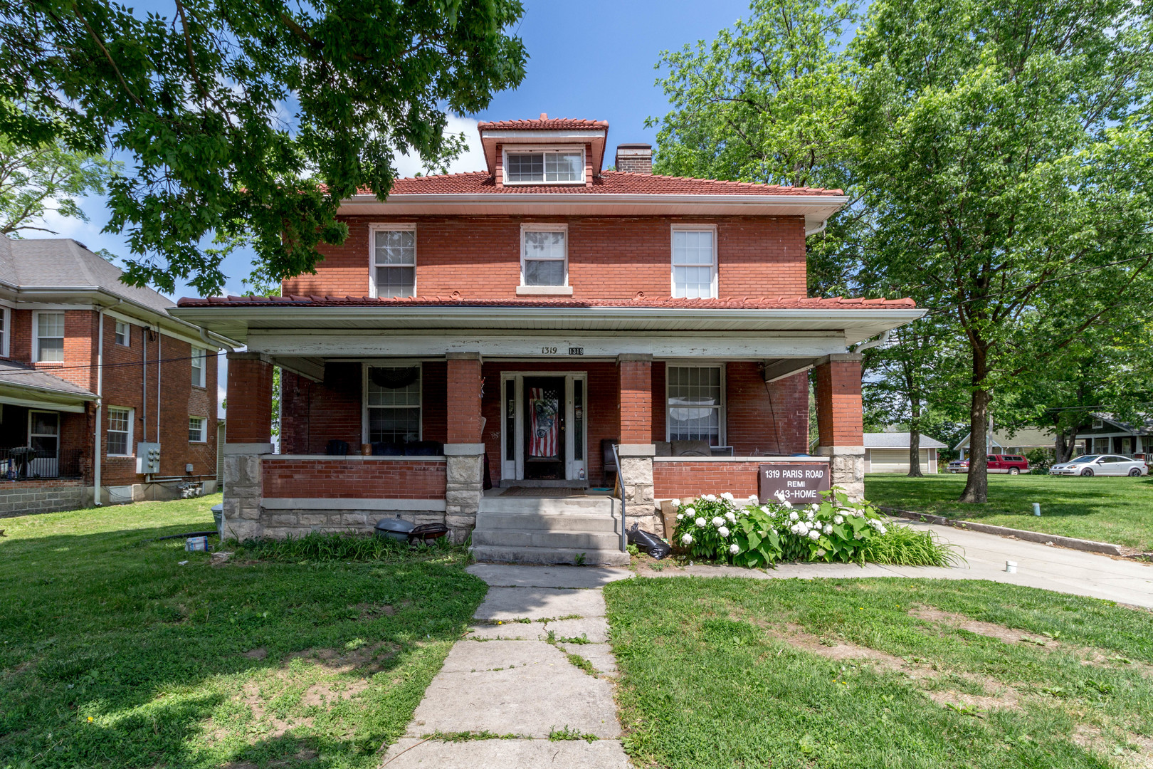 Columbia Apartment: 1319 Paris Road