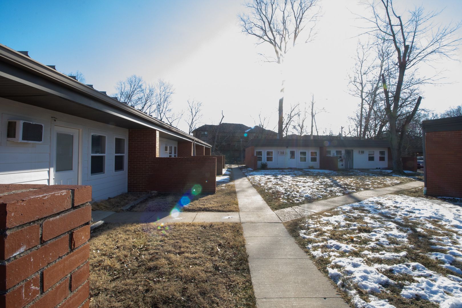 Columbia Apartment: 915 Ashland Rd