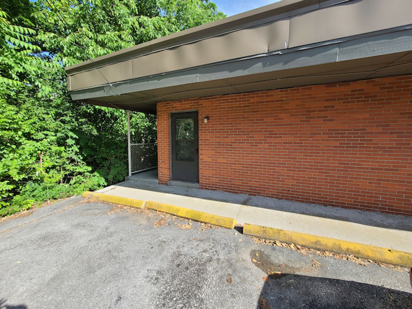 Columbia Apartment: 1016 Southpark Dr