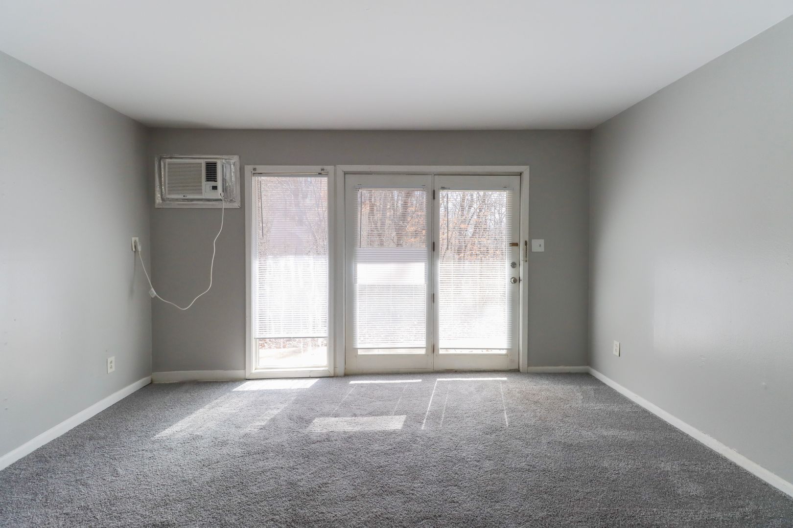 Columbia Apartment: 1016 Southpark Dr