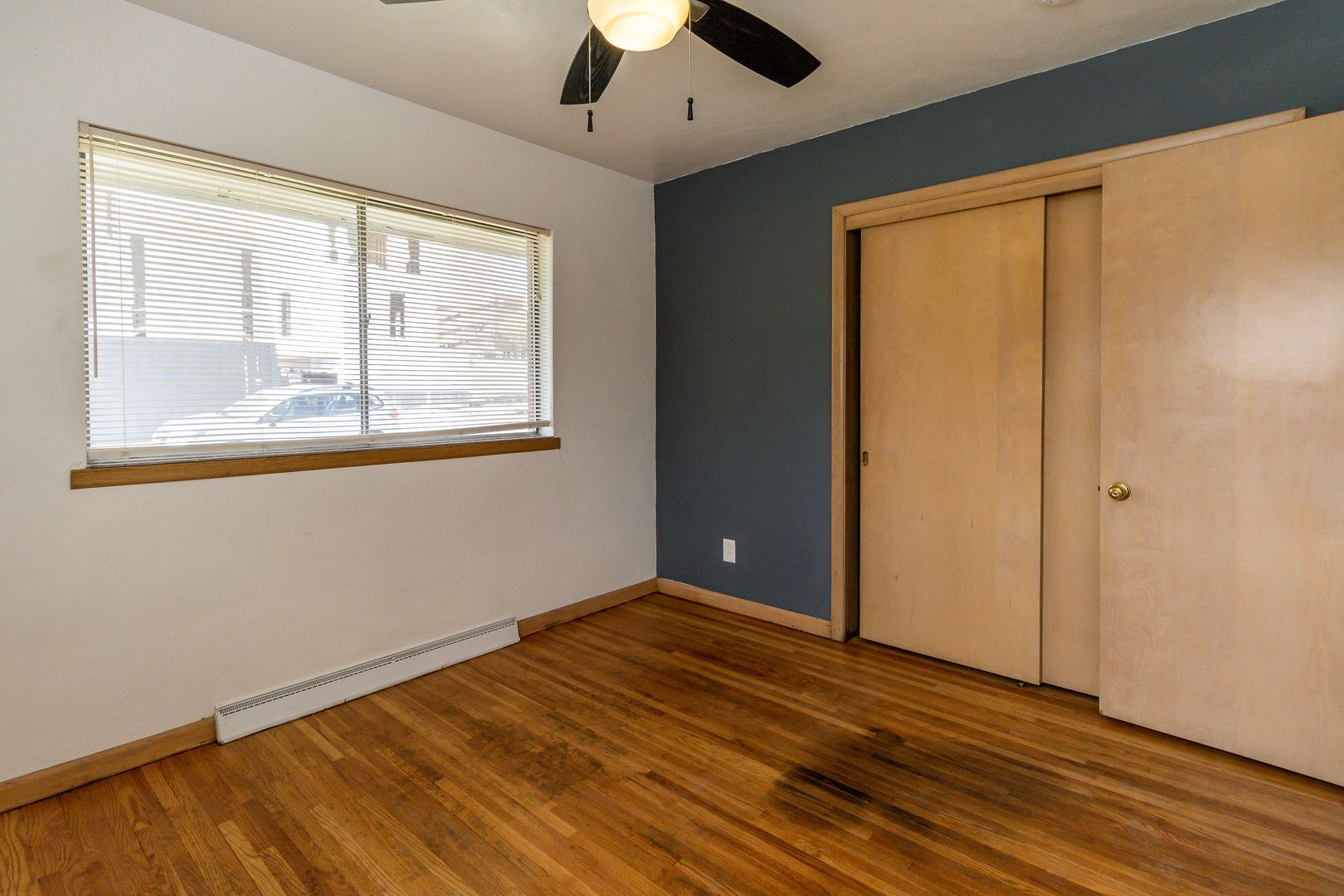 Columbia Apartment: 2-4 Fyfer Pl.