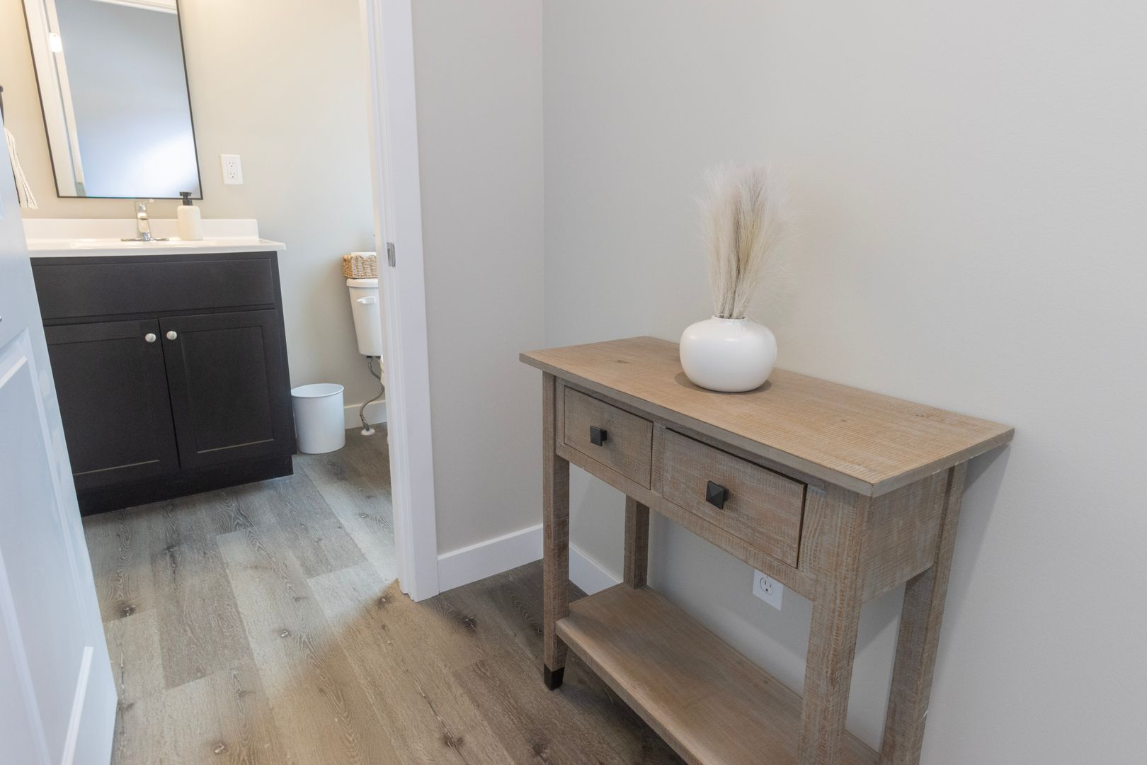 Brand New Modern Construction 3 Bed + 2.5 Bath Home 8 of 12