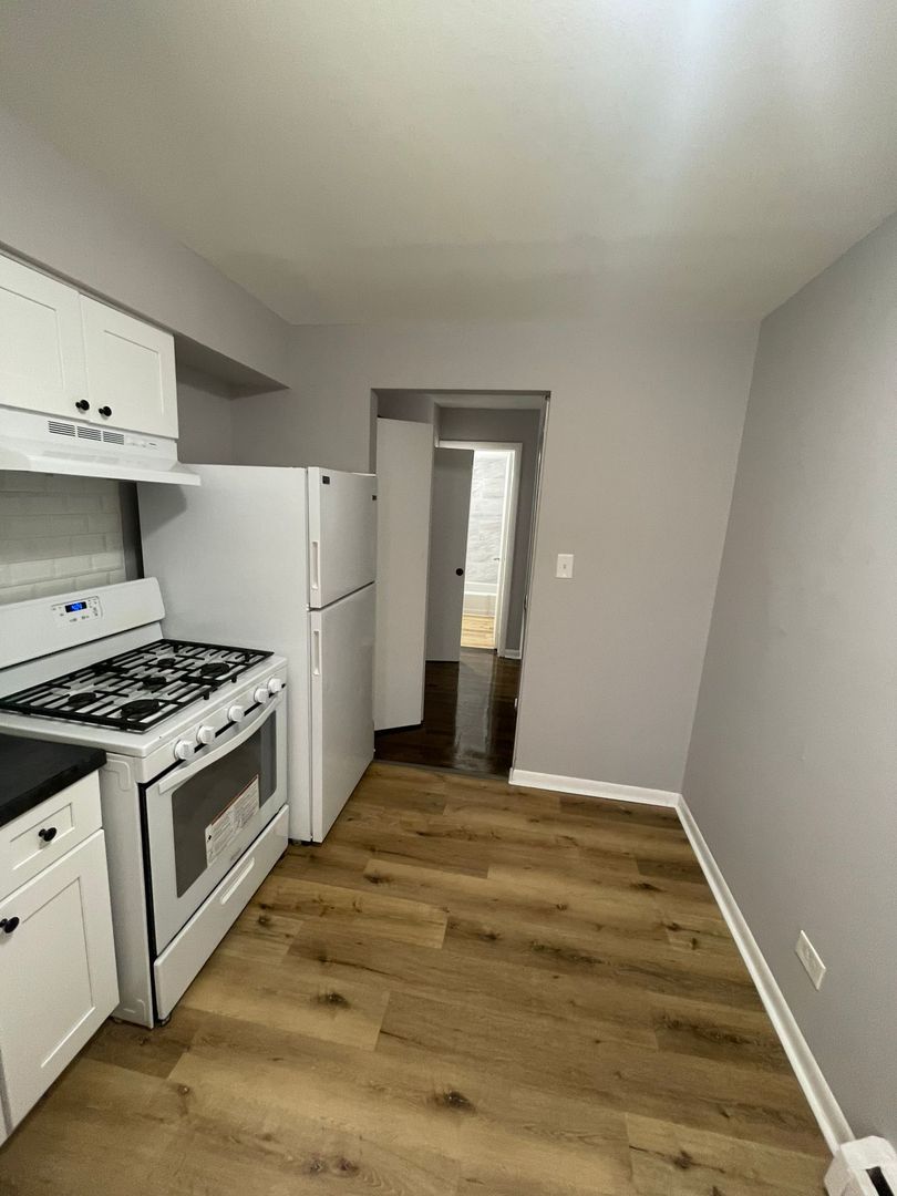 Midlothian Apartment: 3240 - 3349 W 147th PL